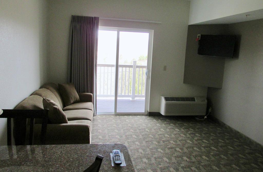 Crystal Springs Inn And Suites Towanda Room photo